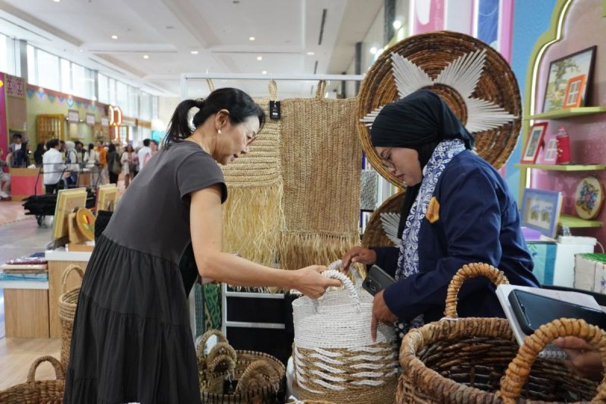 Pertamina perluas akses UMKM binaan ke pasar global lewat Inacraft