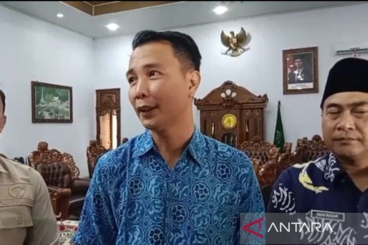 KPK sita uang ratusan juta rupiah dari OTT Bupati Rejang Lebong