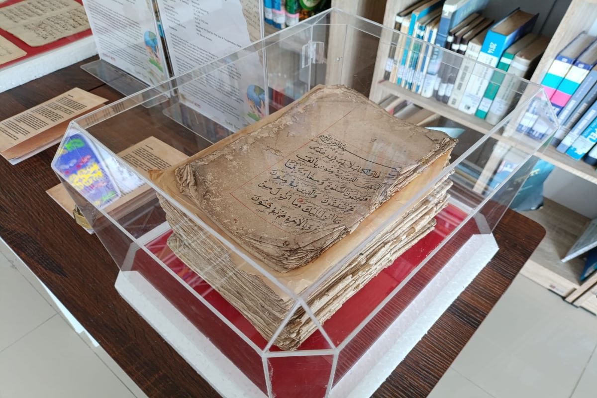 Dinas Kearsipan dan Perpustakaan Barito Utara  pamerkan naskah kuno
