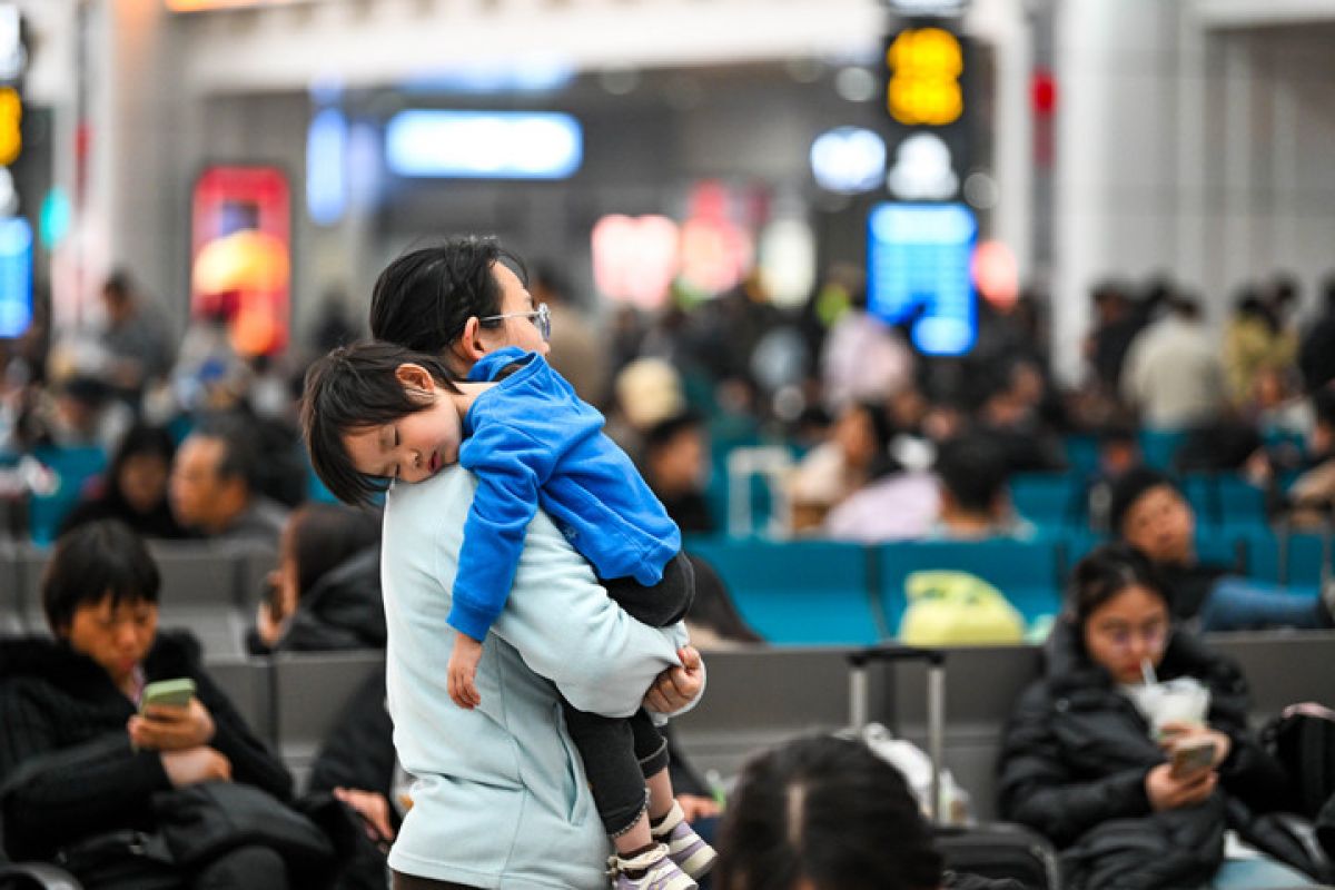 Menilik suasana arus balik libur Imlek di China