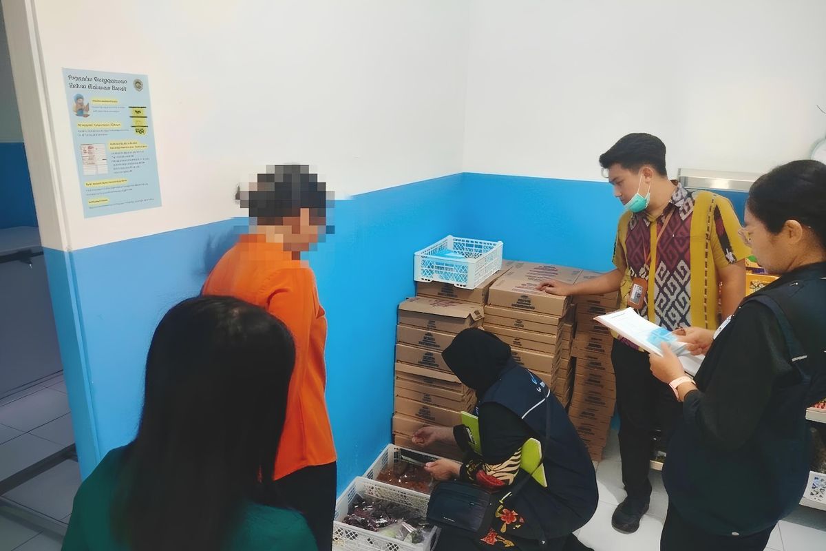 BBPOM Mataram telusuri sumber roti MBG berjamur di Lombok Barat