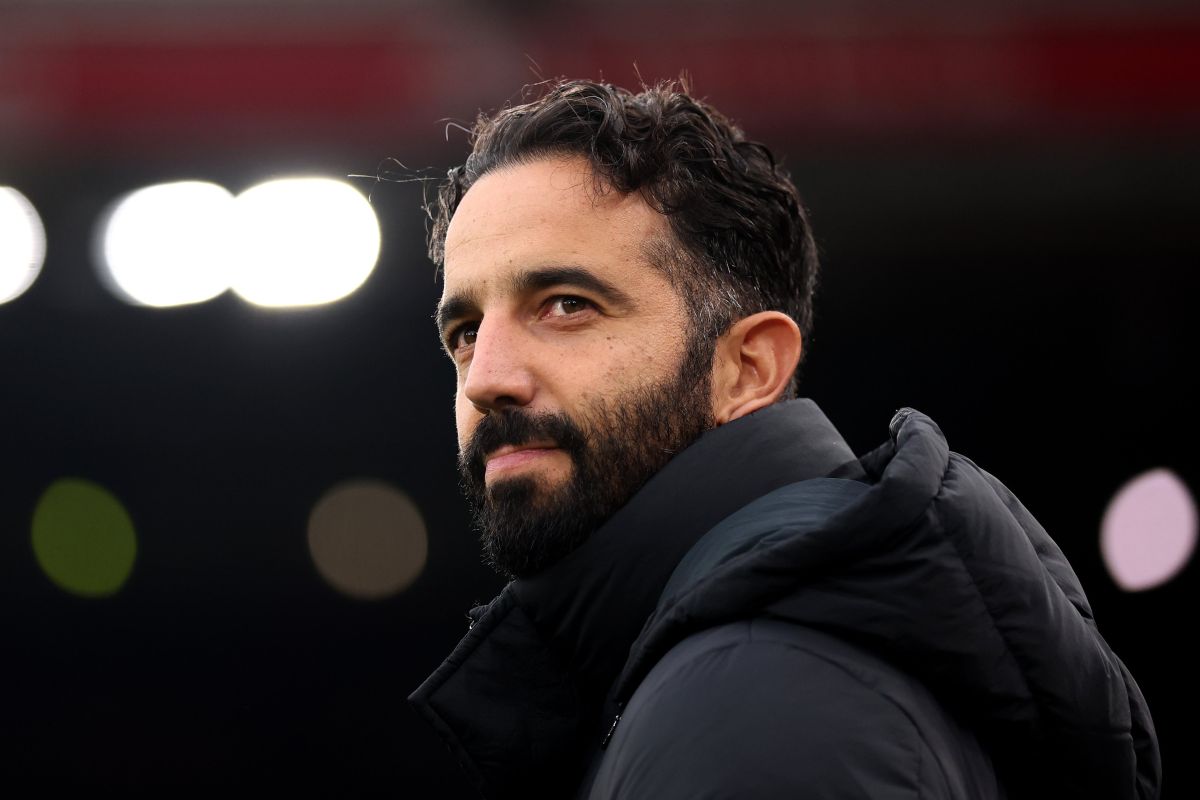 Manchester United diperkirakan bayar kompensasi Amorin 15,9 juta pound