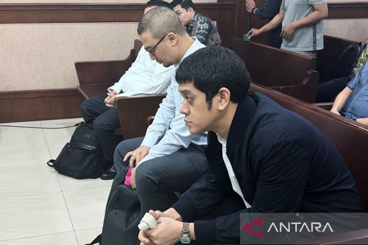 Hukum, dari vonis Riza Chalid hingga penangkapan Koko Erwin