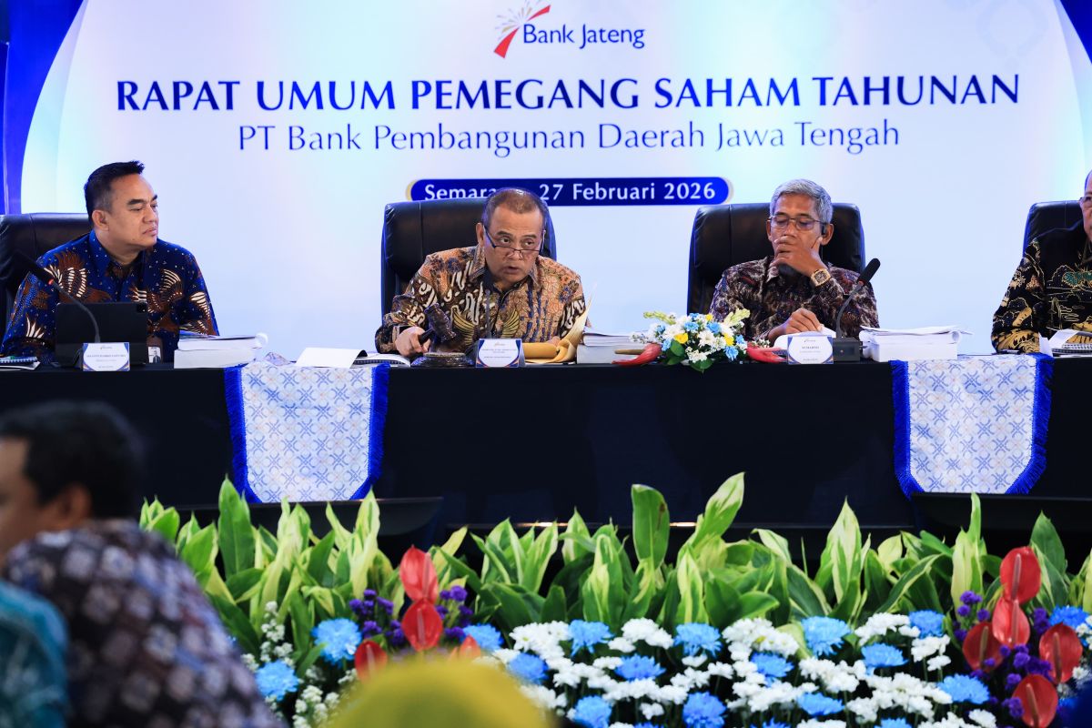 Bank Jateng catatkan laba Rp1,4 triliun pada 2015