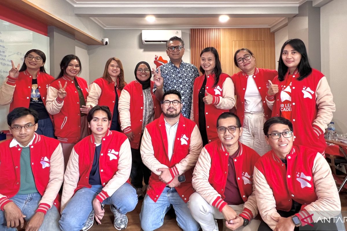 Hobiholidays buka sekolah tour leader pertama di Indonesia