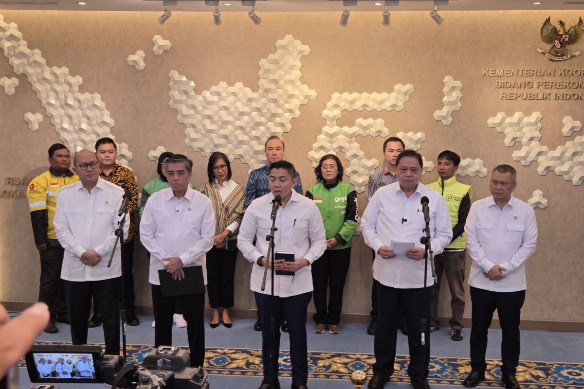 Airlangga: THR tak boleh dicicil, cair paling lambat H-7 lebaran