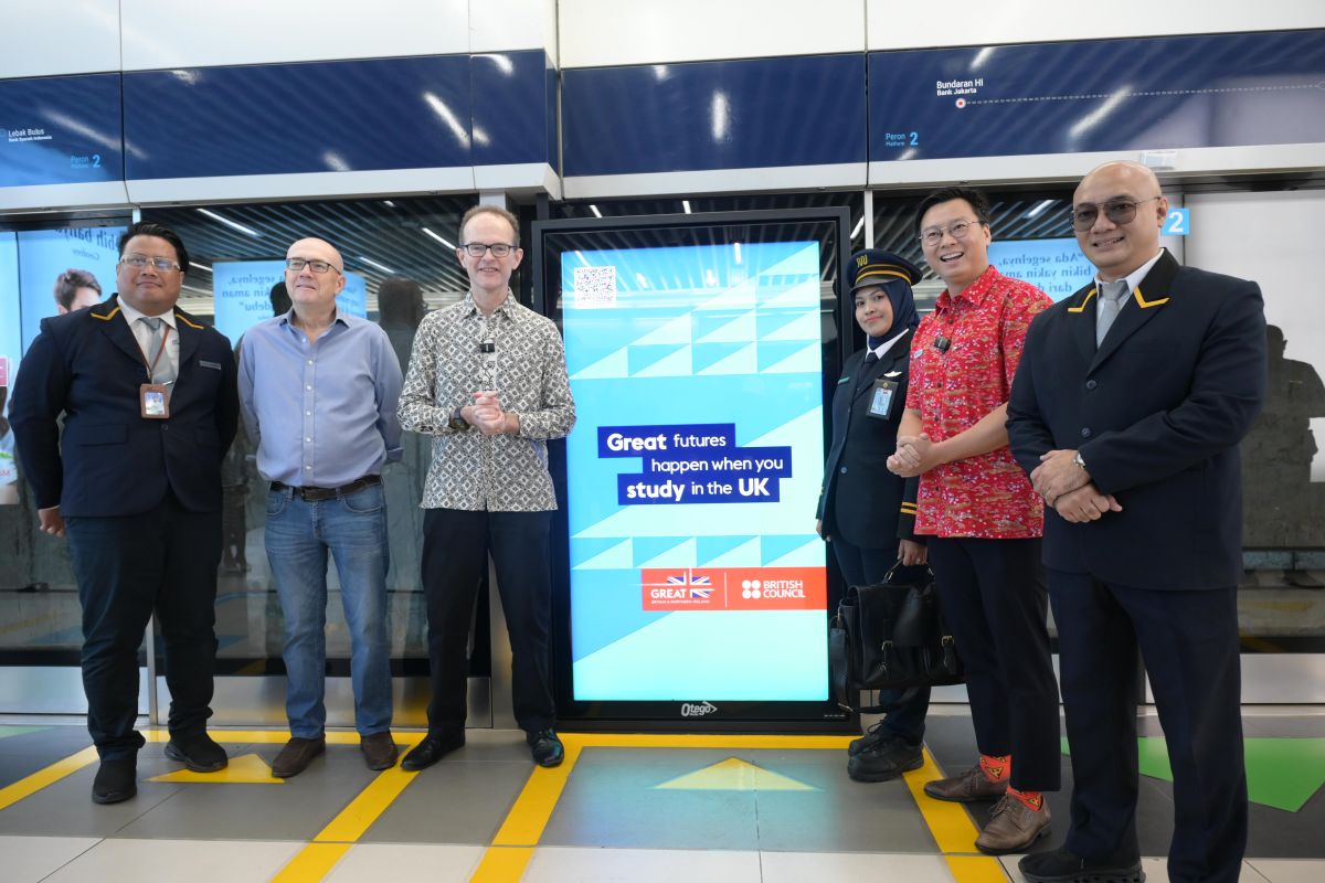 Kampanye Study UK hadir di MRT Jakarta promosikan studi di Inggris