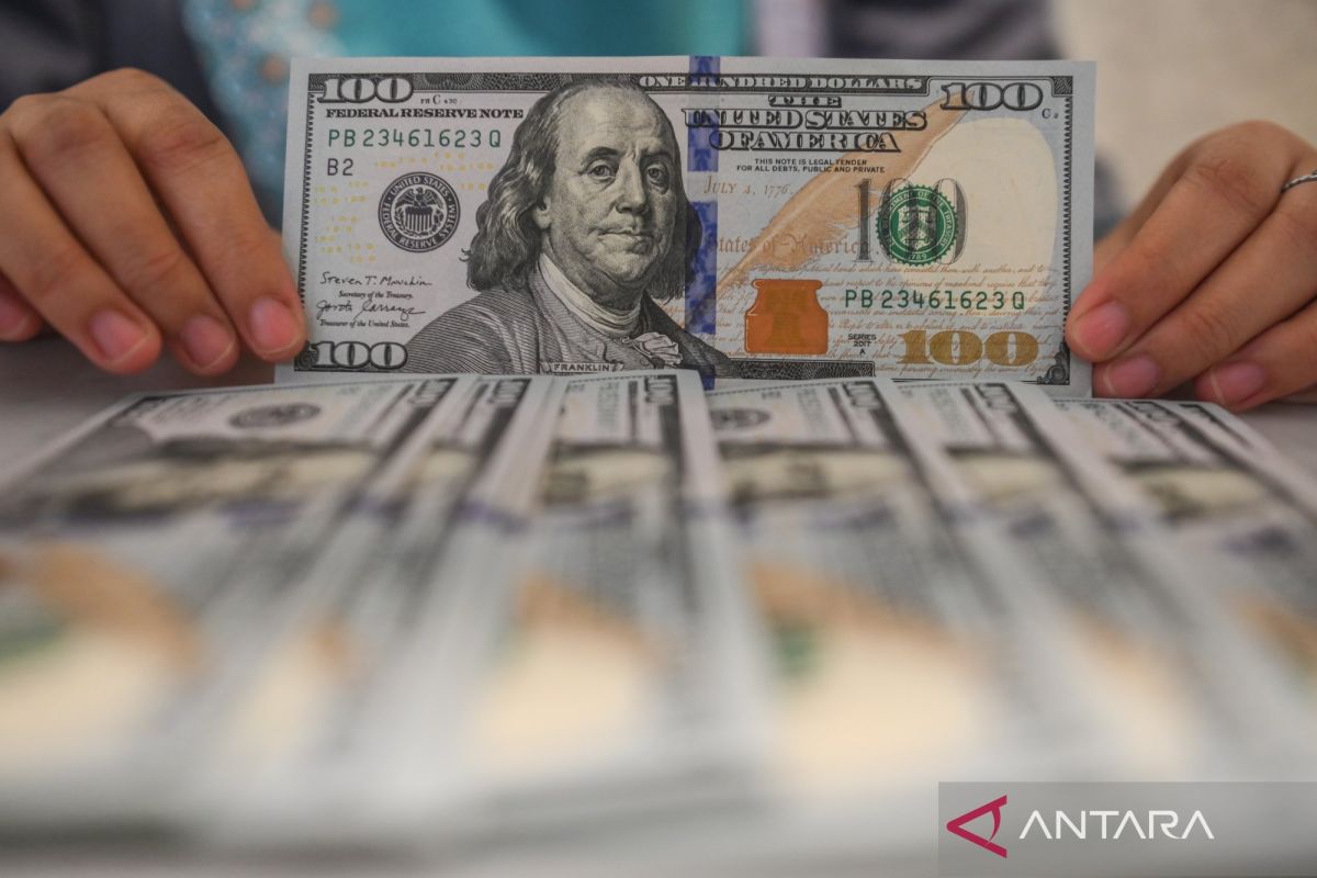 Rupiah pada Jumat pagi melemah jadi Rp16.788 per dolar AS