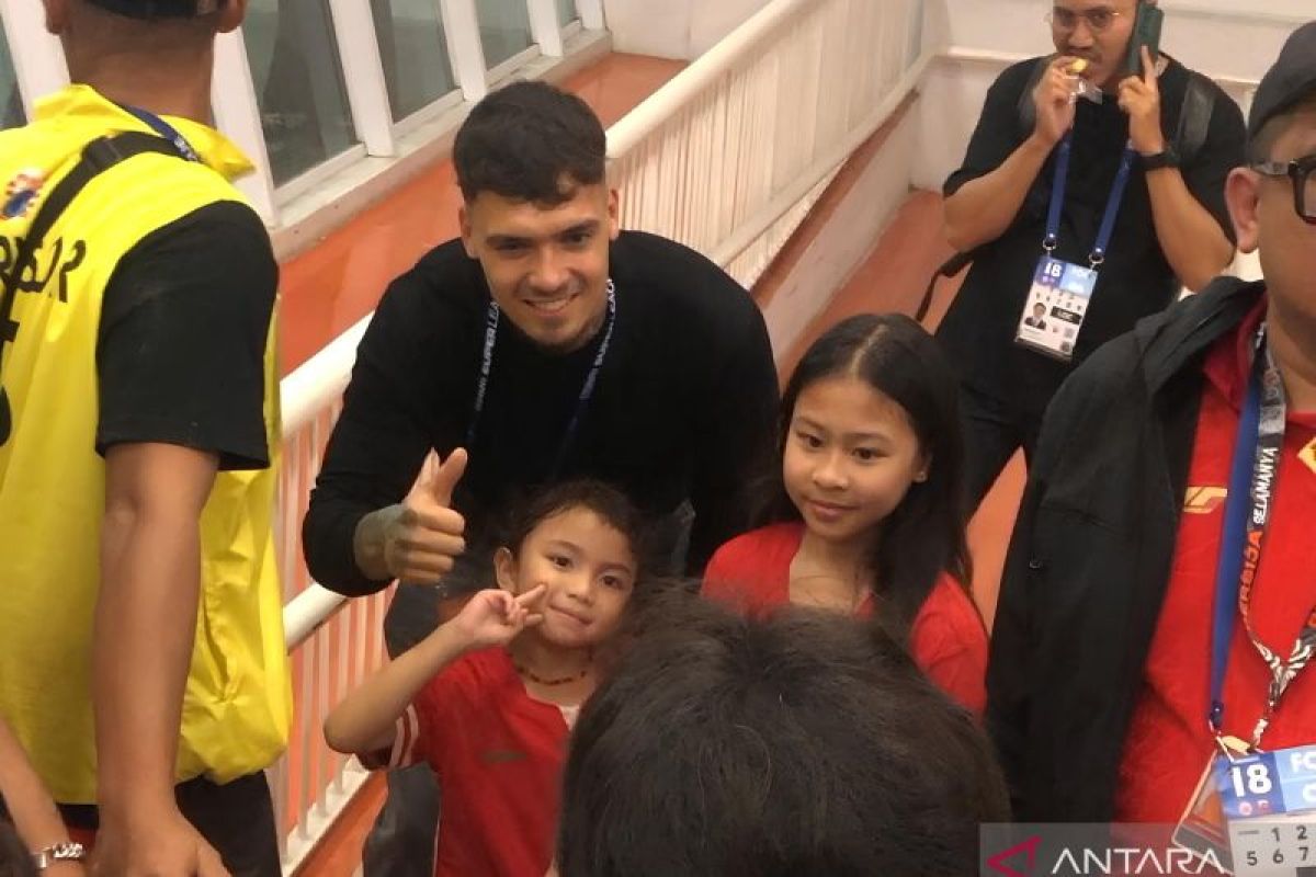 Jordi Amat sambut hangat kedatangan Shayne Pattynama