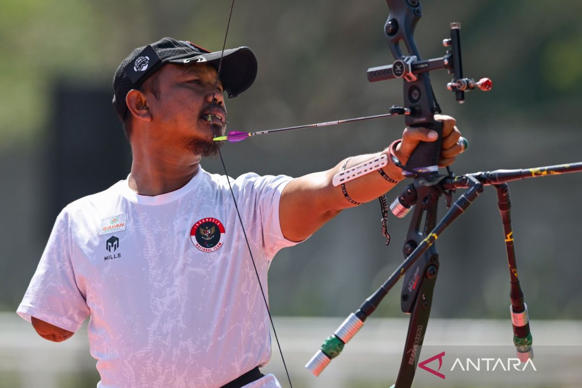 Menpora minta atlet tetap total meski target emas sudah tercapai