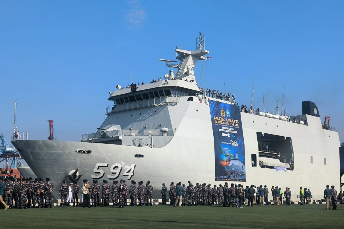 TNI AL kerahkan KRI untuk mudik respons kebutuhan transportasi