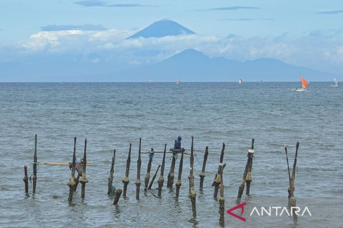 BMKG: Dua bibit siklon tropis berpotensi picu cuaca ekstrem di NTB