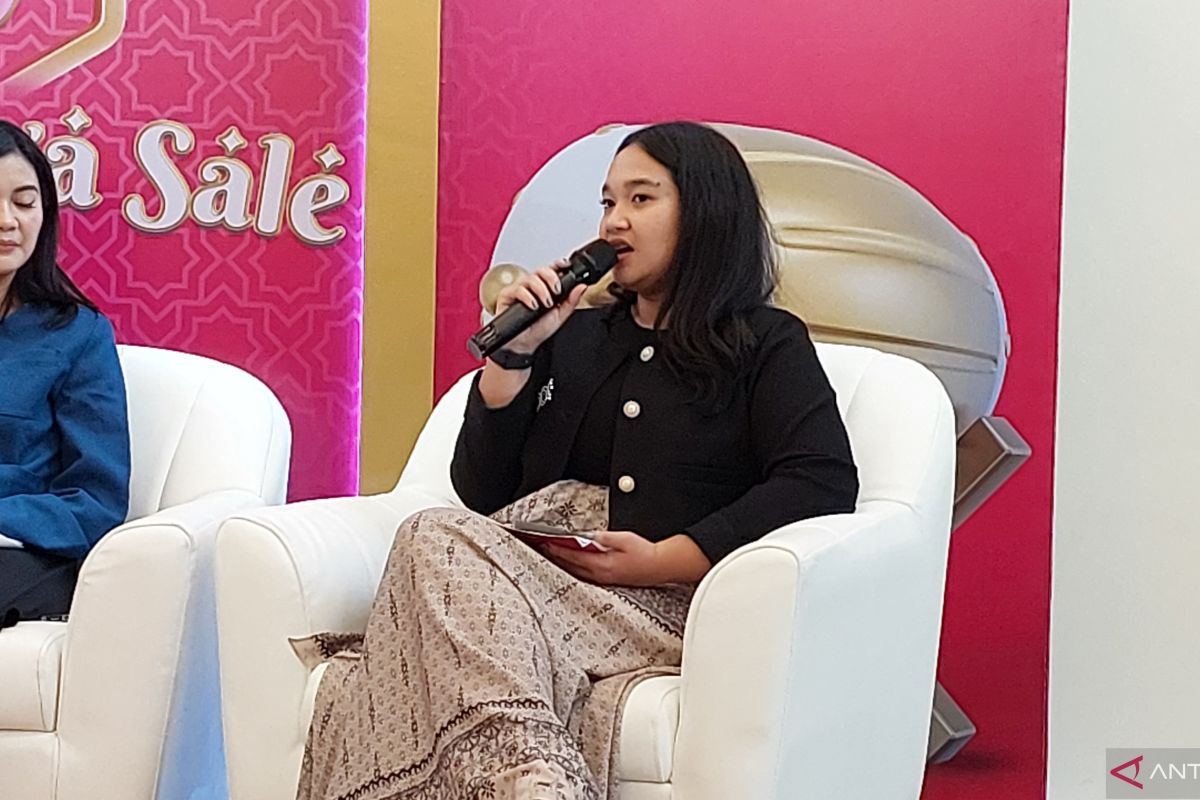 Klamby tawarkan busana sarimbit dan pakaian berlapis untuk berlebaran