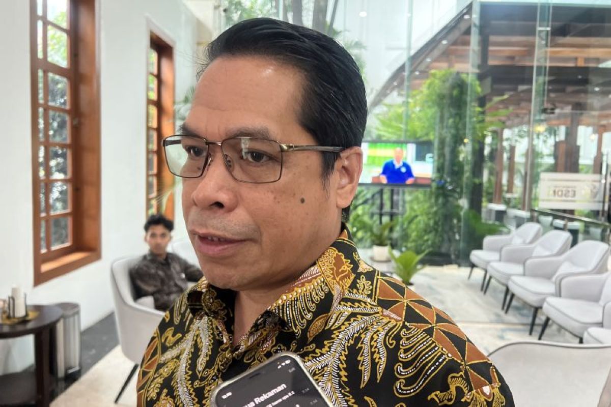 Pemerintah tawarkan 10 area potensi blok migas baru