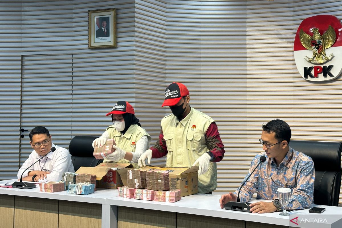 OTT KPP Banjarmasin, KPK sita Rp1,5 miliar berupa uang dan bukti transaksi