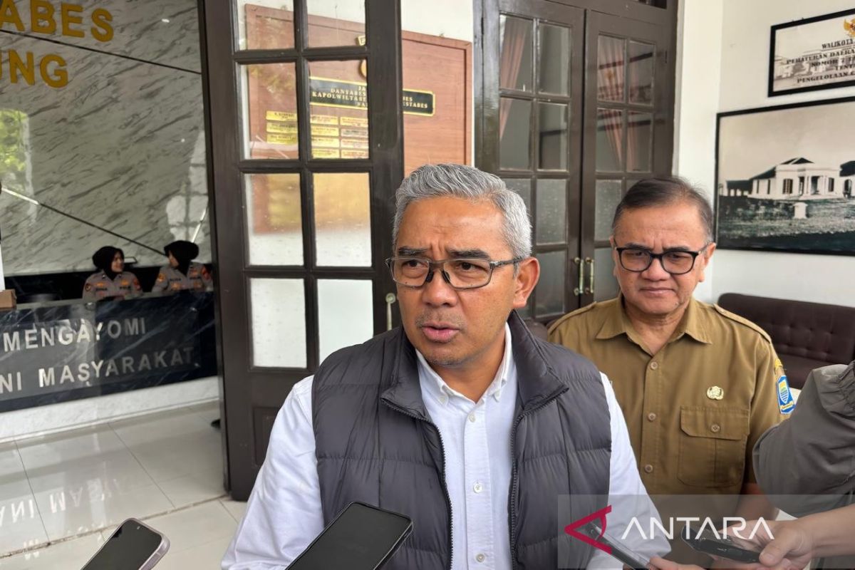 Farhan prediksi 700 ribu wisatawan ke Bandung saat libur Lebaran