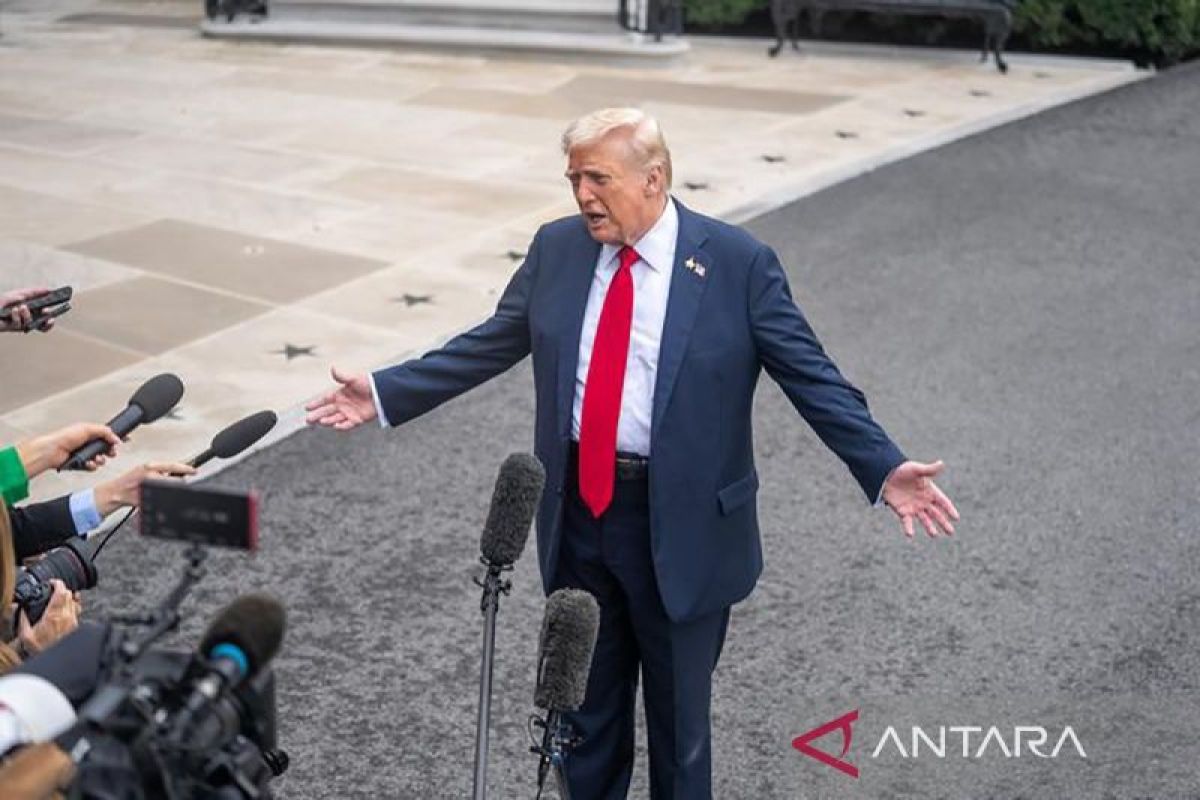 Pemimpin Minoritas DPR AS tuduh Trump berbohong soal nuklir Iran