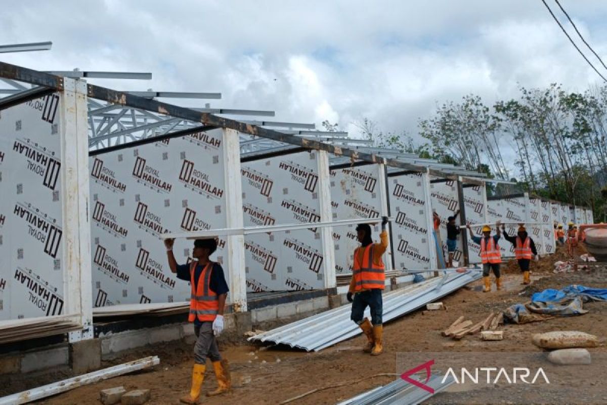Jelang Ramadhan, pembangunan Huntara Batang Toru Tapsel dipercepat