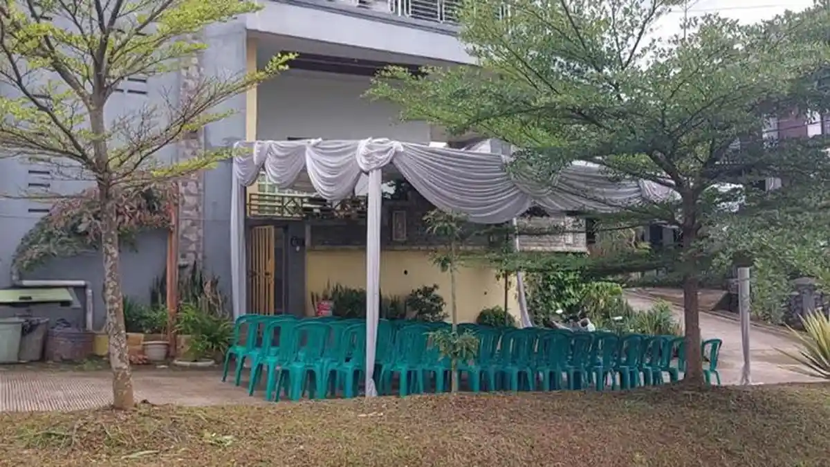 Kenangan Terakhir Keluarga Bersama Esther, Rayakan Tahun Baru Bersama Kini Dipisahkan Pesawat ATR