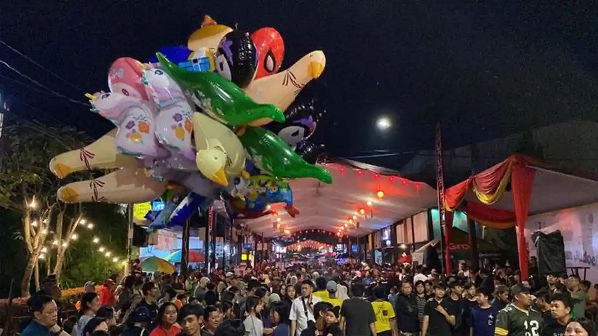 Perayaan Cap Go Meh di Kota Bogor Berlangsung Malam Ini, Jalan Suryakencana Dipenuhi Lautan Manusia
