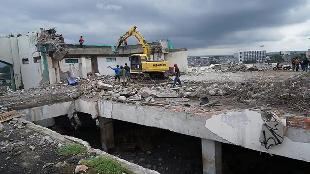 Alat Berat Mulai Bekerja, Kawasan Eks Pasar Bogor Bakal Dikembangkan Jadi Lokasi Modern