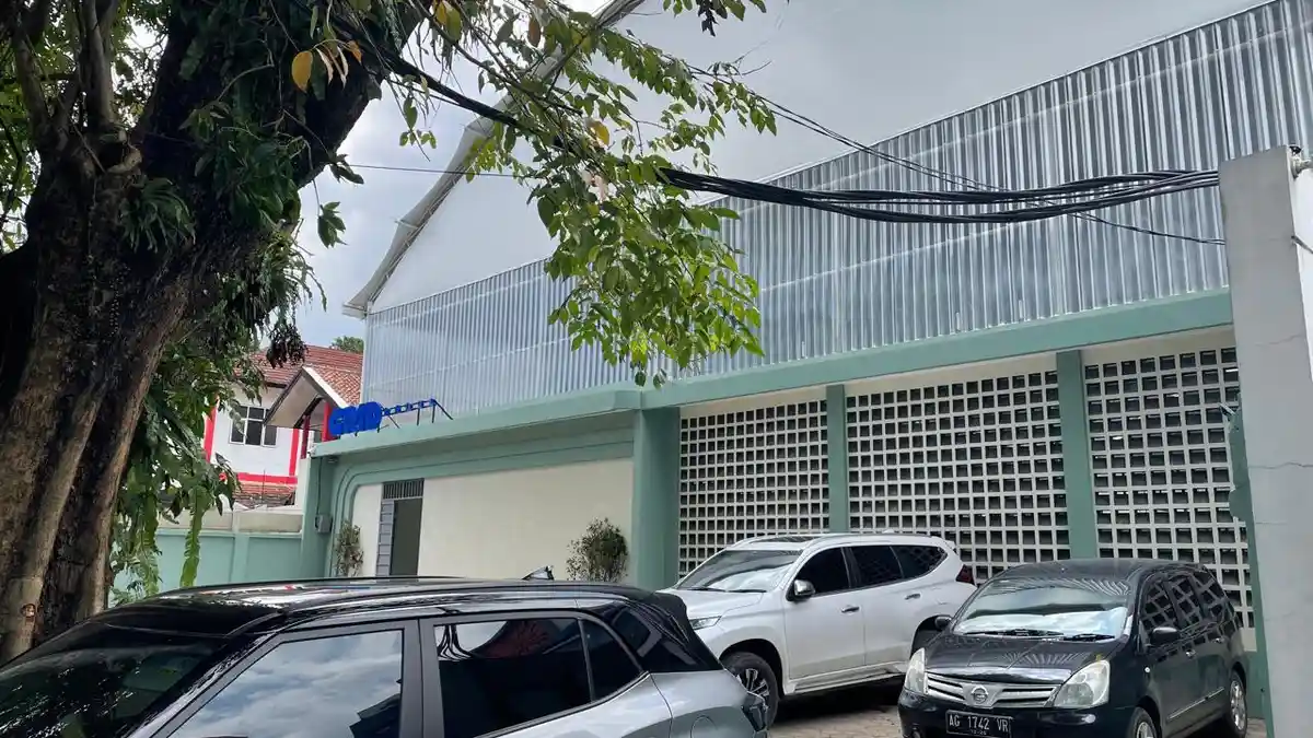 Proyek Padel di Kota Bogor Rusak Mobil Tetangga, Pemilik Lapangan dan Vendor Lempar Tanggung Jawab