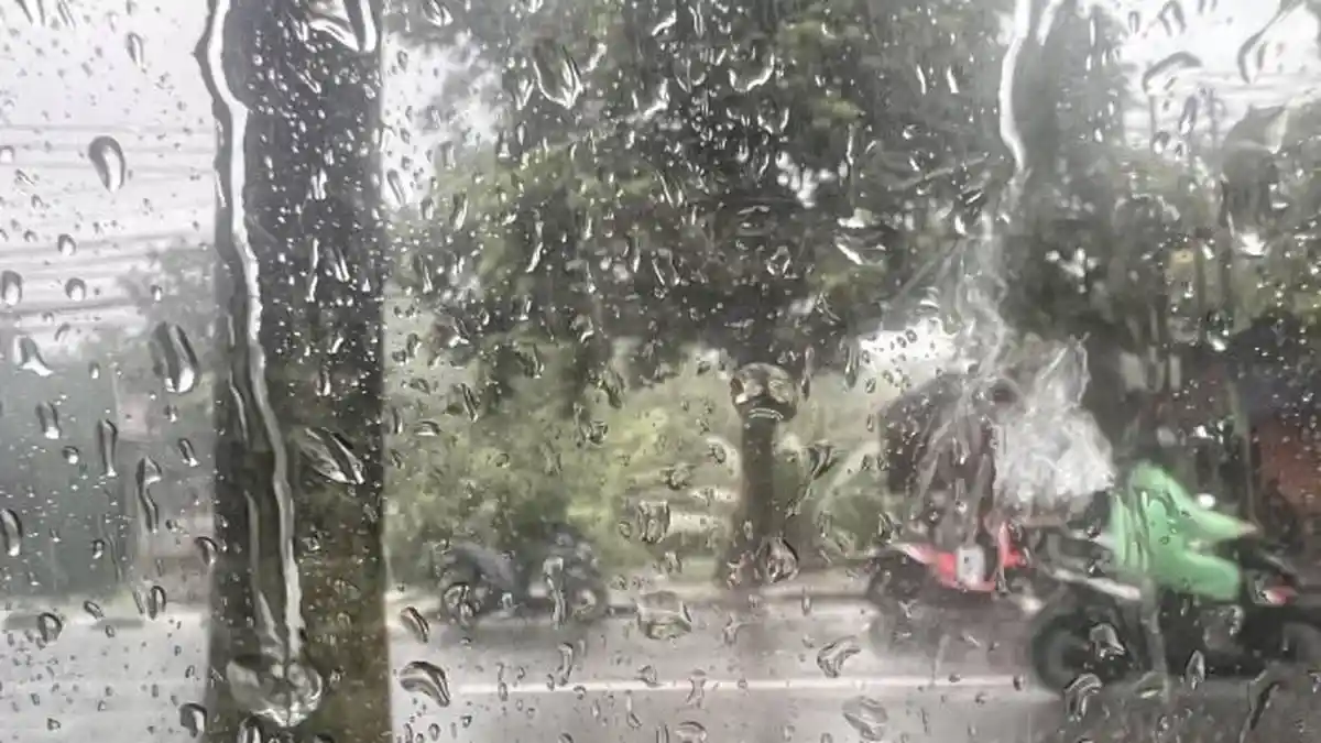 Prakiraan Cuaca Bogor Jumat 23 Januari 2026: Siang Potensi Hujan Petir, Warga Diminta Waspada