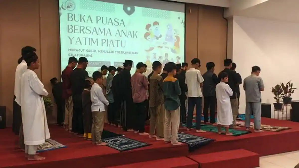 Gereja Katolik Santo Fransiskus Asisi Sukasari Bogor Gelar Buka Puasa Bersama Anak Yatim