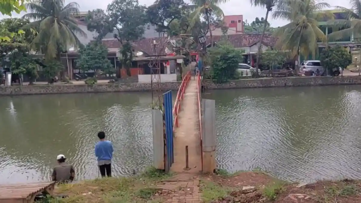 Kondisi Situ Citongtut Setelah Ribuan Ikan Mati, Pemancing Mulai Kembali Bermunculan