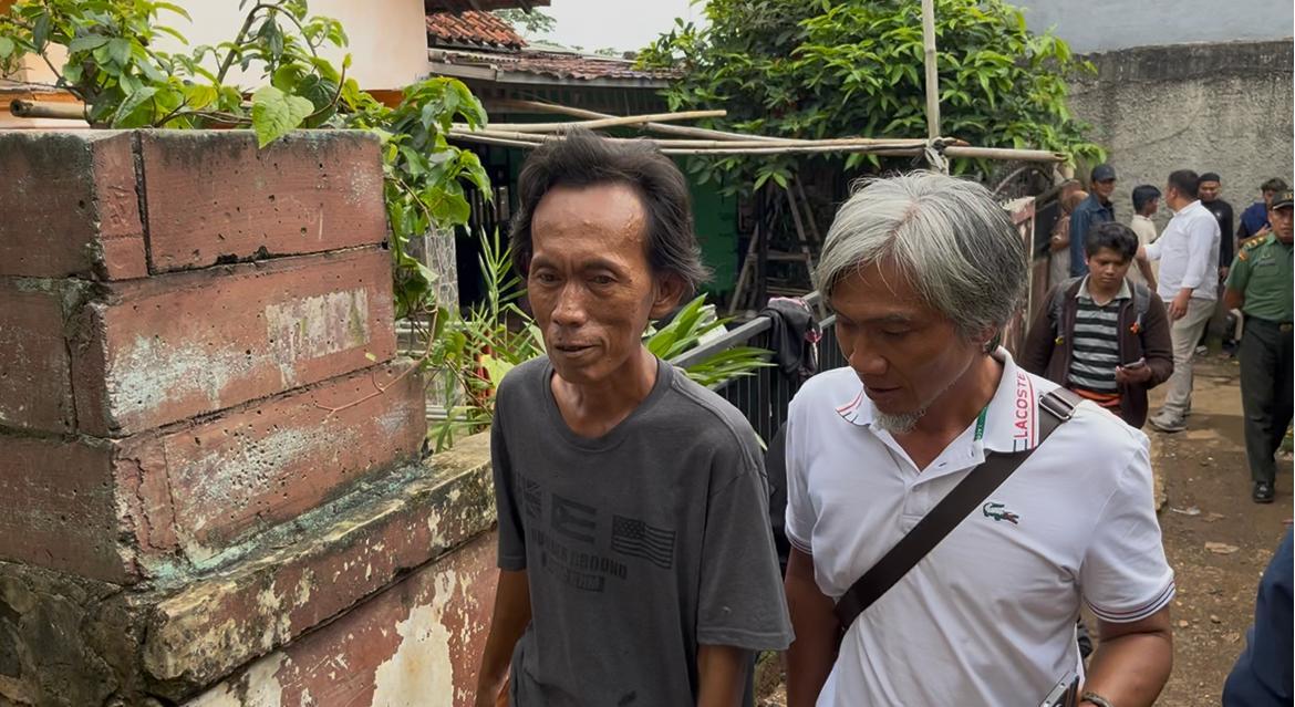 Usai Difitnah Oknum Aparat, Penjual Es Kue di Bogor Dapat Hadiah Motor, Anak Bisa Lanjut Sekolah