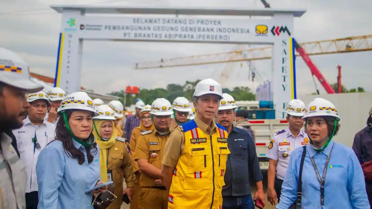 Dedie Rachim Sidak Proyek Gene Bank Bogor Usai Diprotes Warga, Jalan Kotor dan Bising Jadi Masalah