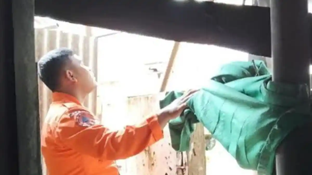 Rumah Warga Caringin Bogor Rusak Tertiup Angin Kencang, Sebagian Atap Habis Tersapu