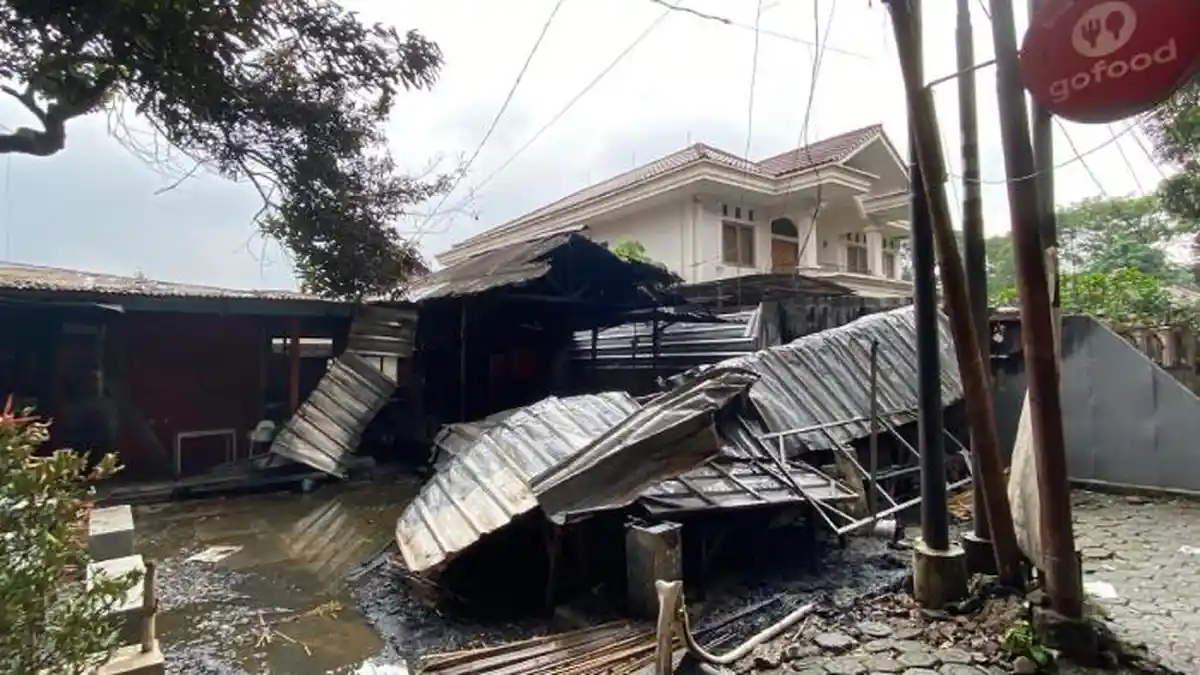 Dapur Cafe di Taman Heulang Kota Bogor Hangus Terbakar, Pemilik Jadi Korban