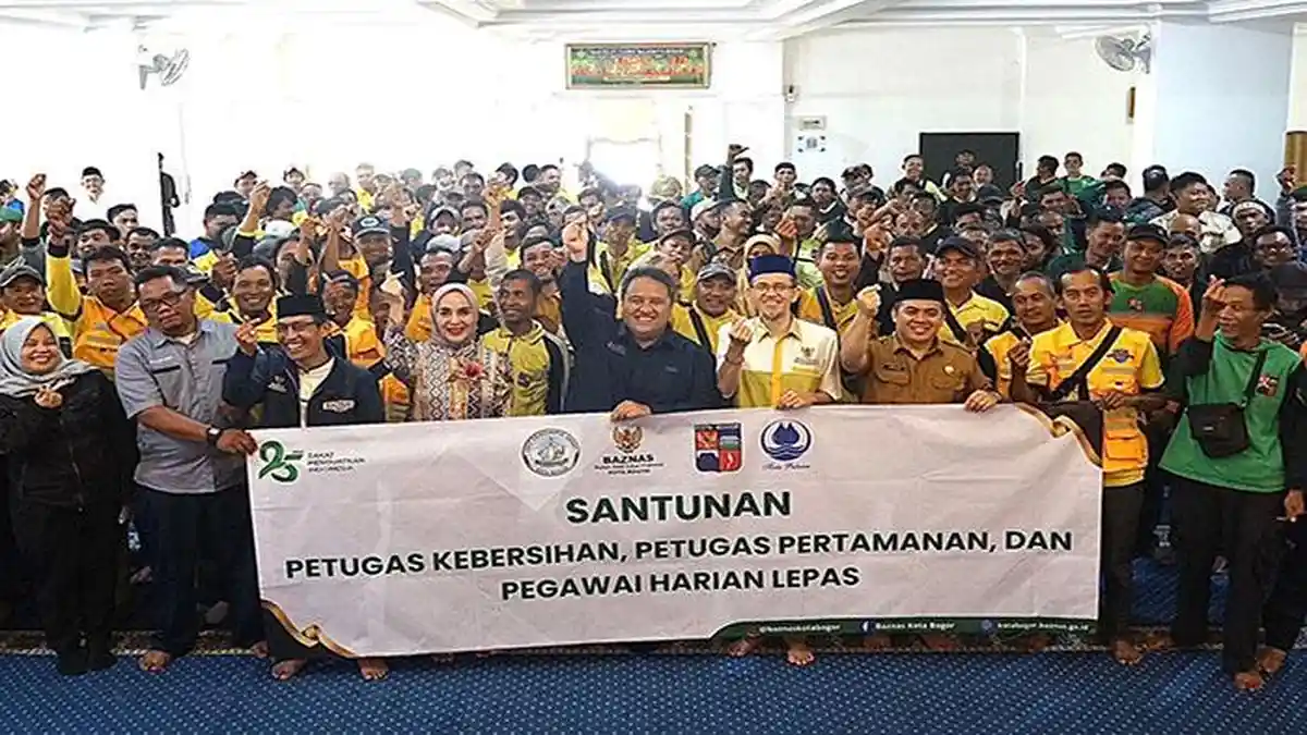 Senyum Pasukan Kuning Mengembang, Datang ke Balai Kota Bogor Dapat Santunan dari Istri Wali Kota