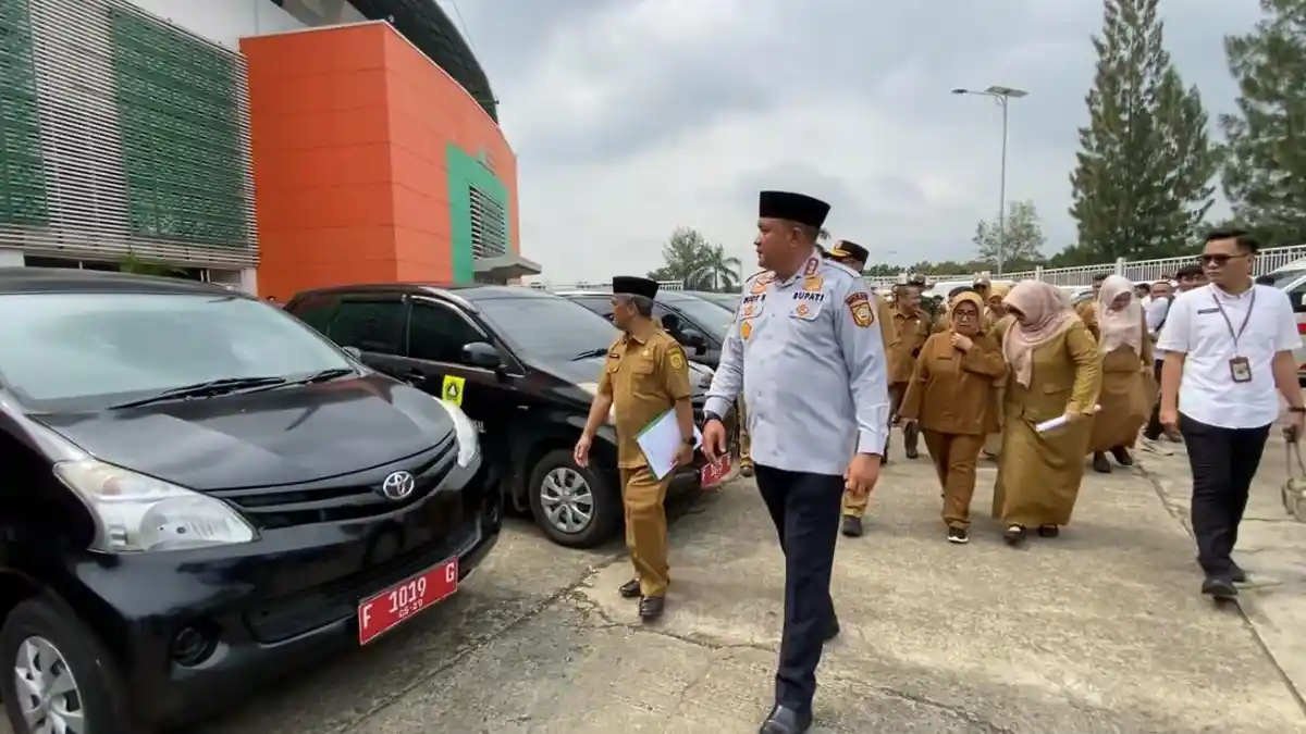 Larang ASN Gunakan Mobil Dinas untuk Mudik Lebaran 2026, Bupati Bogor: Fasilitas Negara