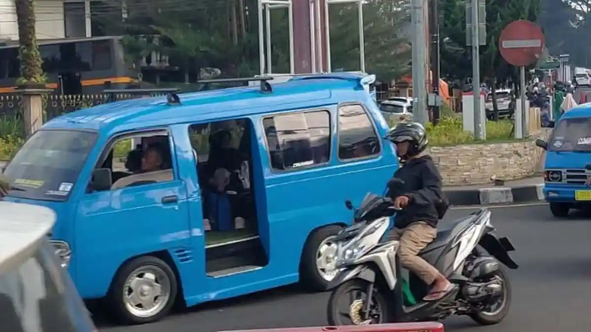 Sopir Angkot Puncak Bogor Akui Duit Kompensasi KDM Saat Lebaran Standar, Tapi Tetap Syukur
