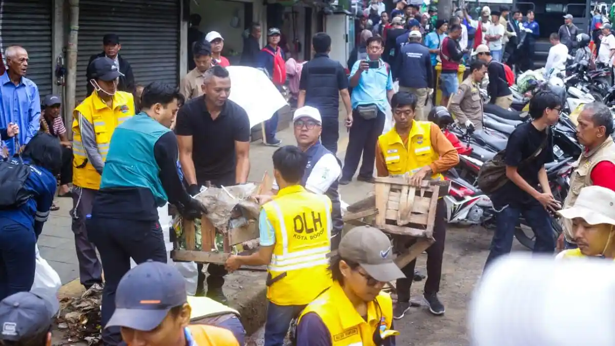 Aksi Bersih Bogor Libatkan 1.030 Peserta, Menteri LH Puji Tata Kelola Sampah Kota Bogor Paling Baik