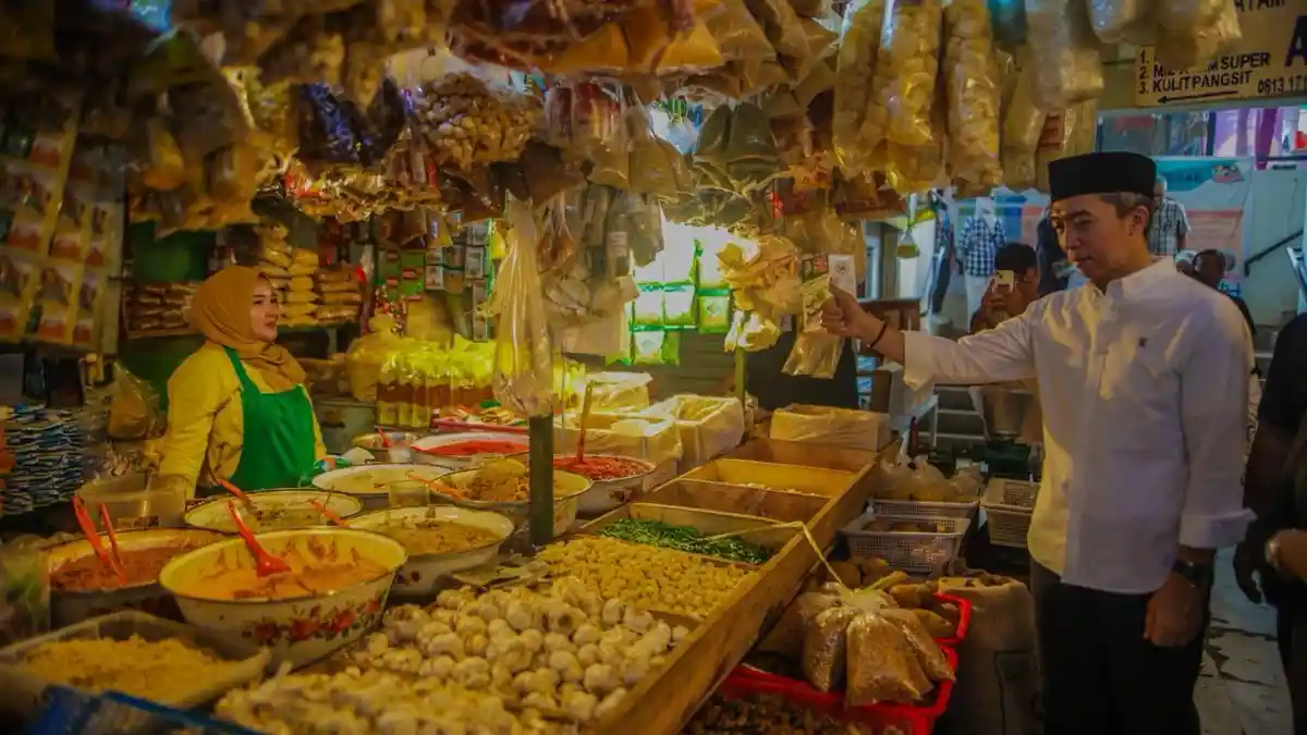 Update Harga Pangan di Pasar Gembrong Kota Bogor, Daging Sapi Naik, Cabai Rawit Rp110 Ribu Per Kg