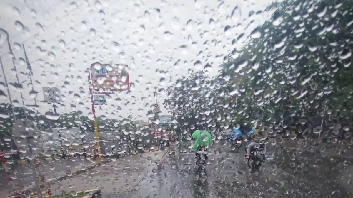 Prakiraan Cuaca Bogor Hari Ini 4 Februari: Pagi Cerah, Waspada Hujan Ringan Mengguyur di Siang Hari