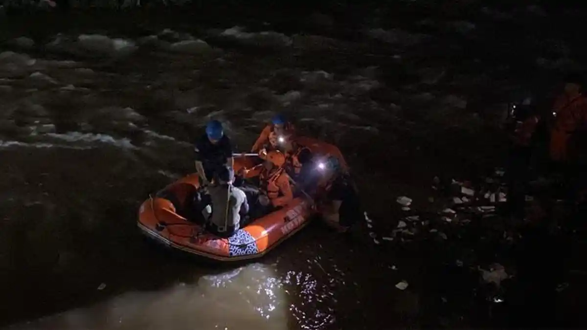 Update Pencarian Bocah 8 Tahun yang Hanyut di Sungai Cisadane Bogor, Tim SAR Temukan Kendala