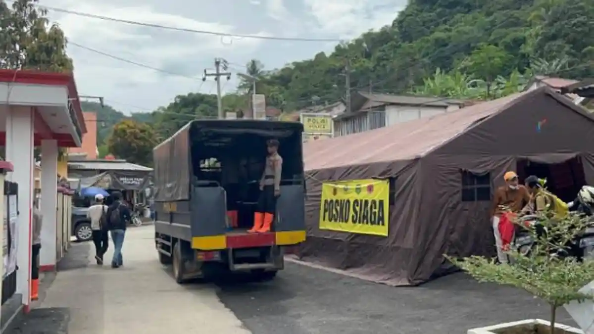 Gurandil Korban Kepulan Asap Lubang Tambang Emas di Bogor Dikabarkan Masih Ada, Posko Siaga Didirkan