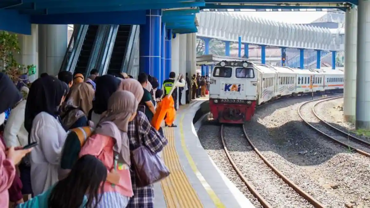KA Pangrango Bogor-Sukabumi Masih Jadi Favorit Warga Saat Musim Lebaran 2026, 56 Ribu Tiket Terjual