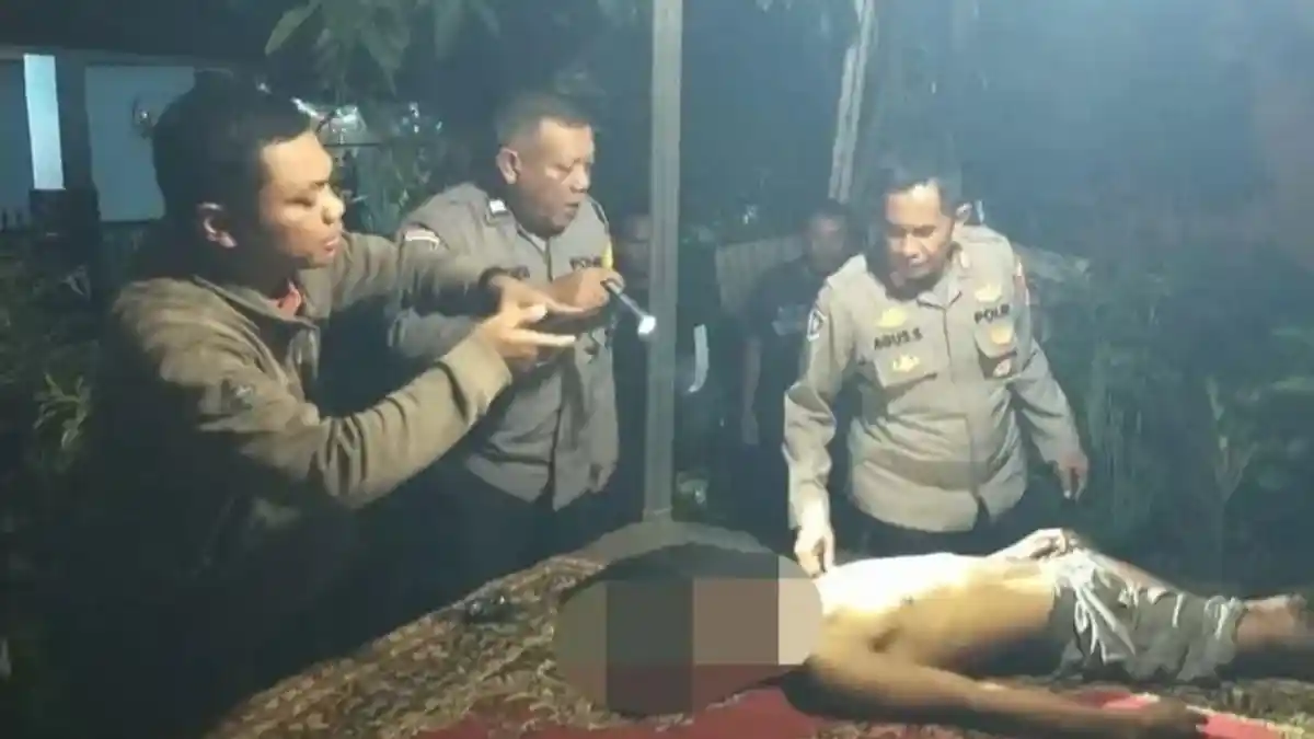 Dikira Tidur, Seorang Pria Ditemukan Tewas di Pos Ronda Cibinong Bogor Setelah Waktu Buka Puasa