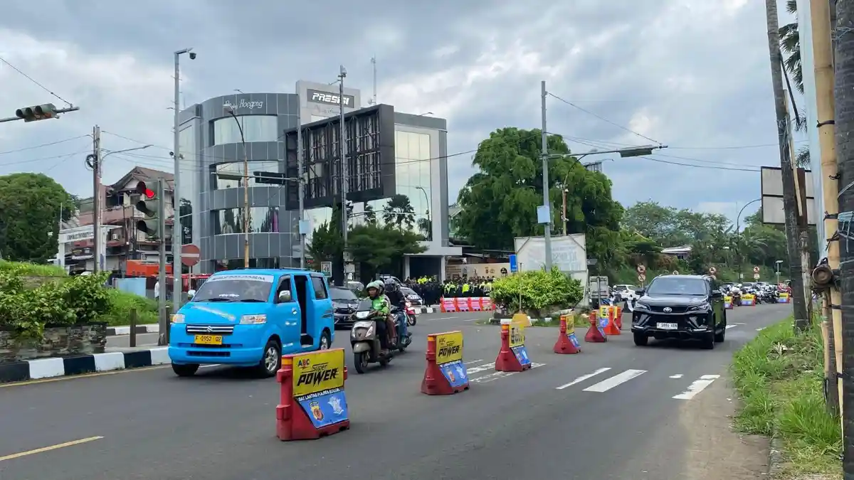 Dilarang Narik saat Lebaran 2026, Sopir Angkot Puncak Bogor Dapat Uang Pengganti Rp200 Ribu Per Hari